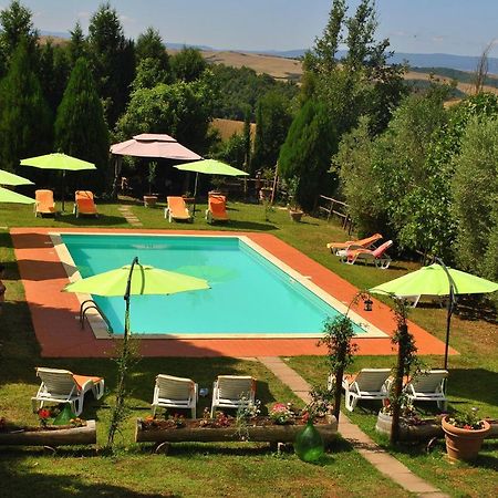 Agriturismo La Nicchia كاستيلْنْوافو بيراردين المظهر الخارجي الصورة