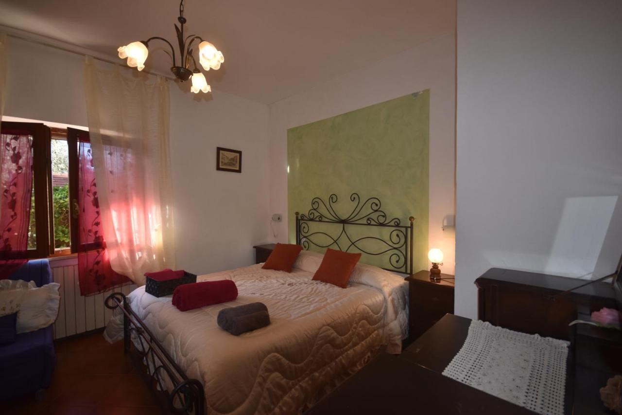 Agriturismo La Nicchia كاستيلْنْوافو بيراردين المظهر الخارجي الصورة