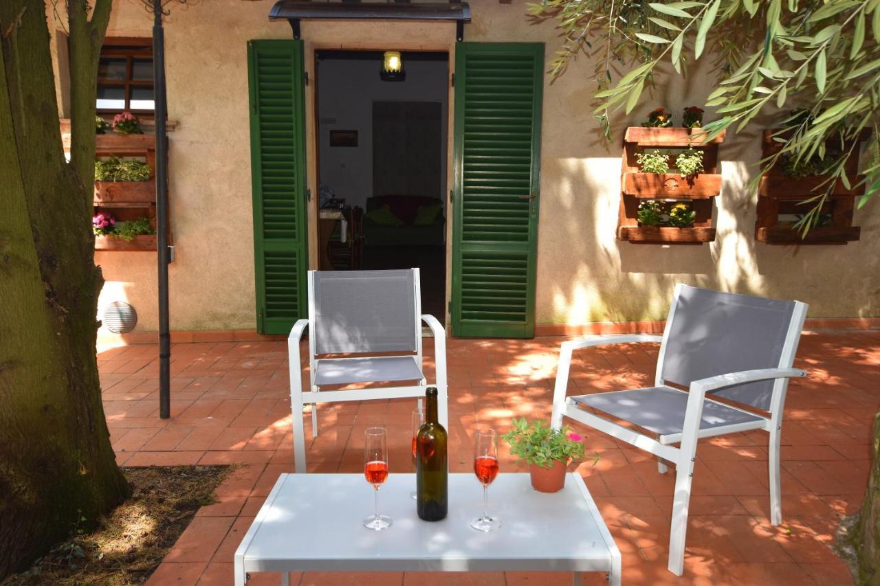 Agriturismo La Nicchia كاستيلْنْوافو بيراردين المظهر الخارجي الصورة