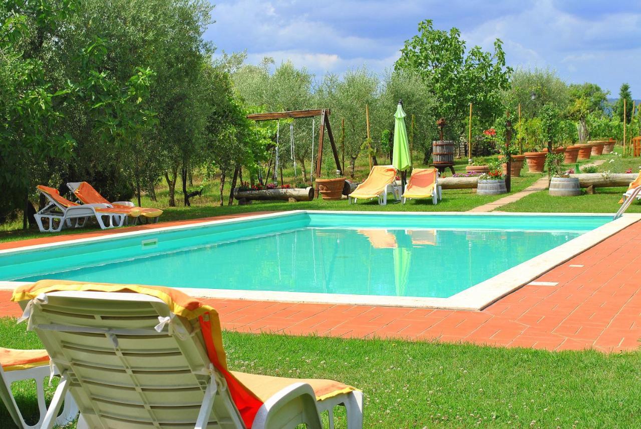 Agriturismo La Nicchia كاستيلْنْوافو بيراردين المظهر الخارجي الصورة