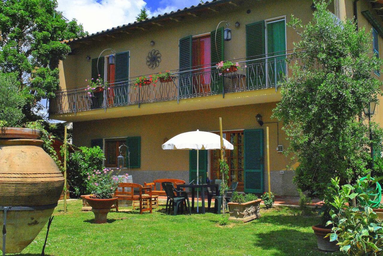 Agriturismo La Nicchia كاستيلْنْوافو بيراردين المظهر الخارجي الصورة