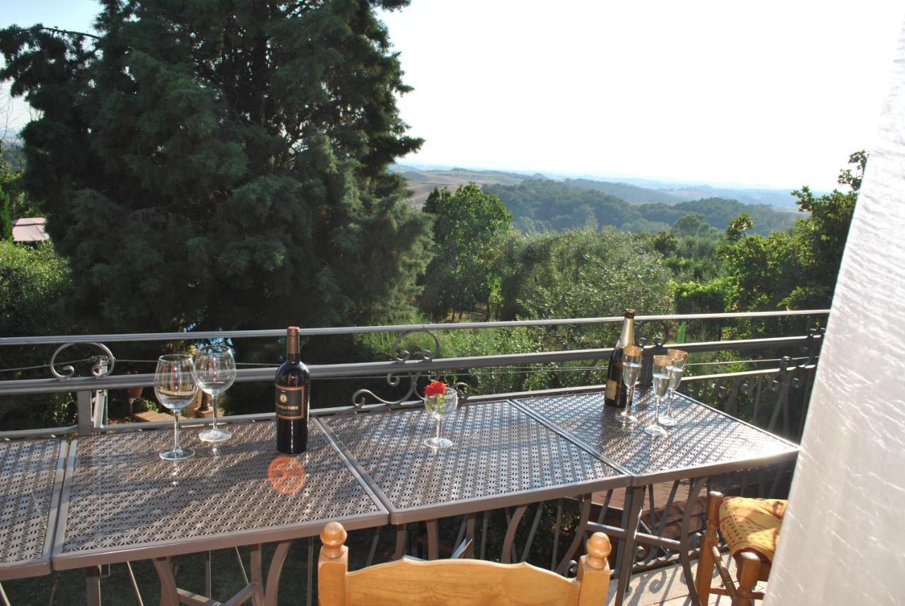 Agriturismo La Nicchia كاستيلْنْوافو بيراردين المظهر الخارجي الصورة